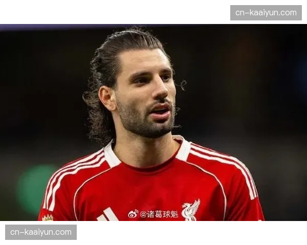 利物浦球员索博斯洛伊成为中场发动机 长传准确率队内居首 利物浦球员索博斯洛伊成为中场发动机 长传准确率队内居首